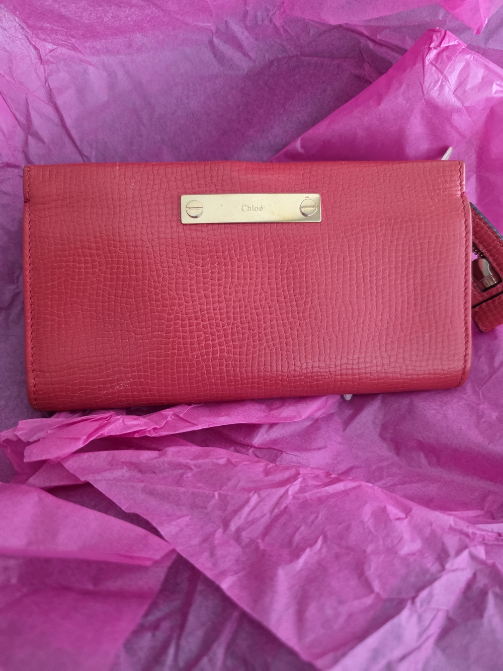 Chloé Dark Pink / Red Textured Leather Zip Wallet